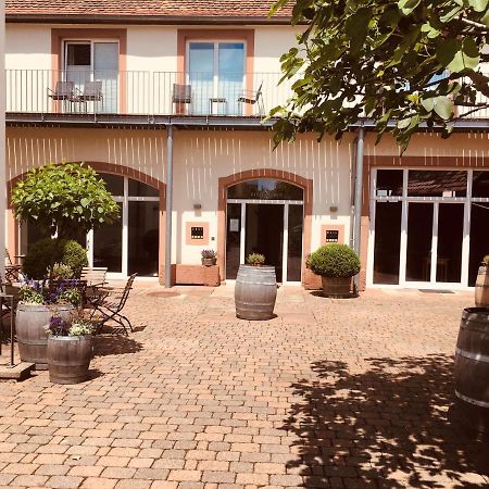 ホテル Rieslinghof Wachenheim an der Weinstraße エクステリア 写真